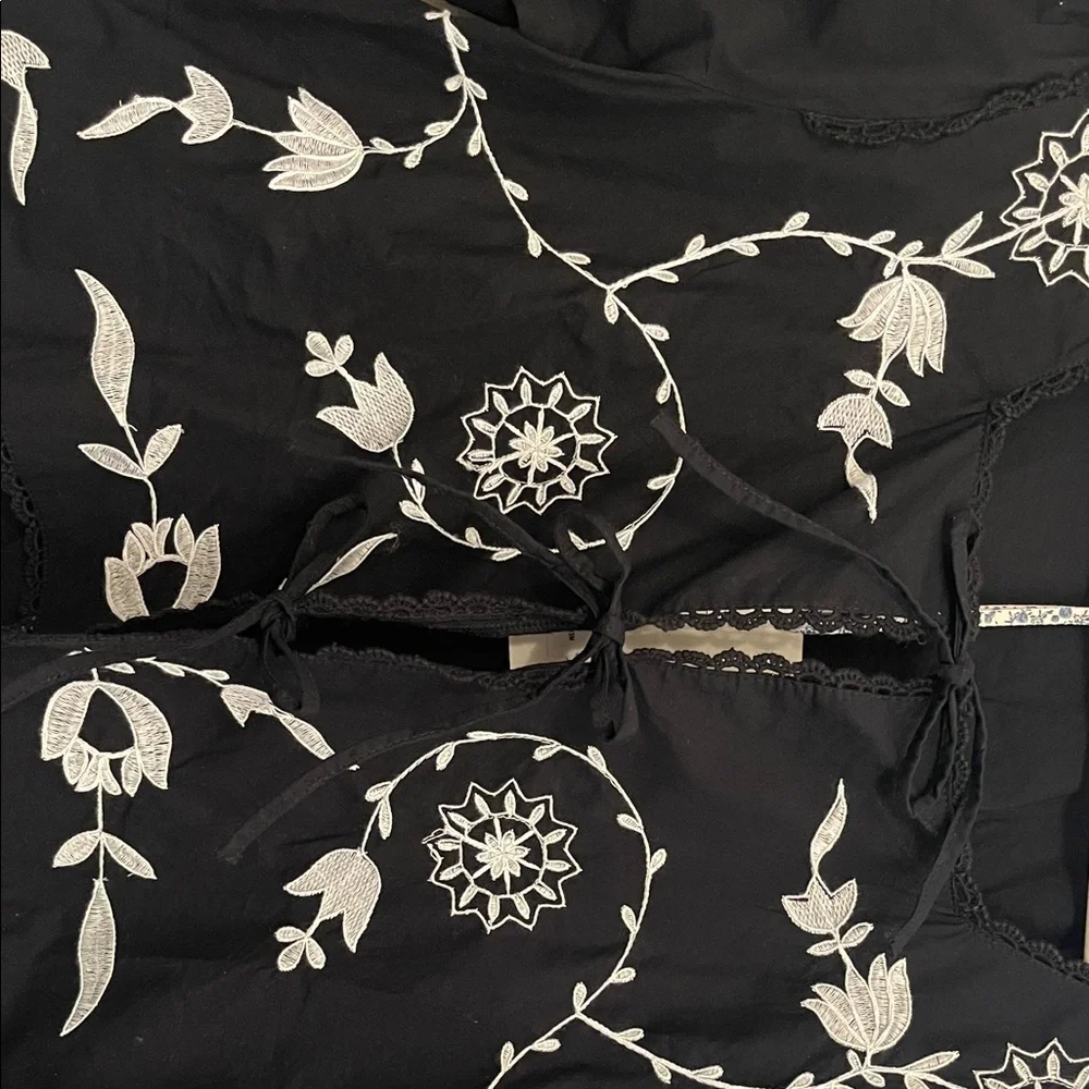 Jennifer & Grace Black Embroidered Tie-Front Blouse - Picture 4 of 6